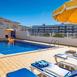 2* Aparthotel Carruna